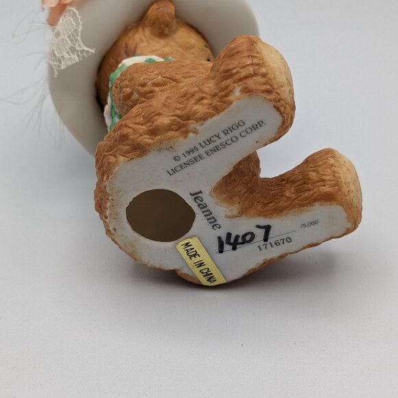 Chapeau Noelle by Lucy Rigg Apple Blossom Jeanne Bear Figurine 1995 - Picture 6 of 10